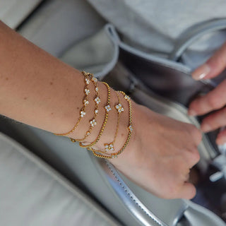 Petite Clover Bracelet