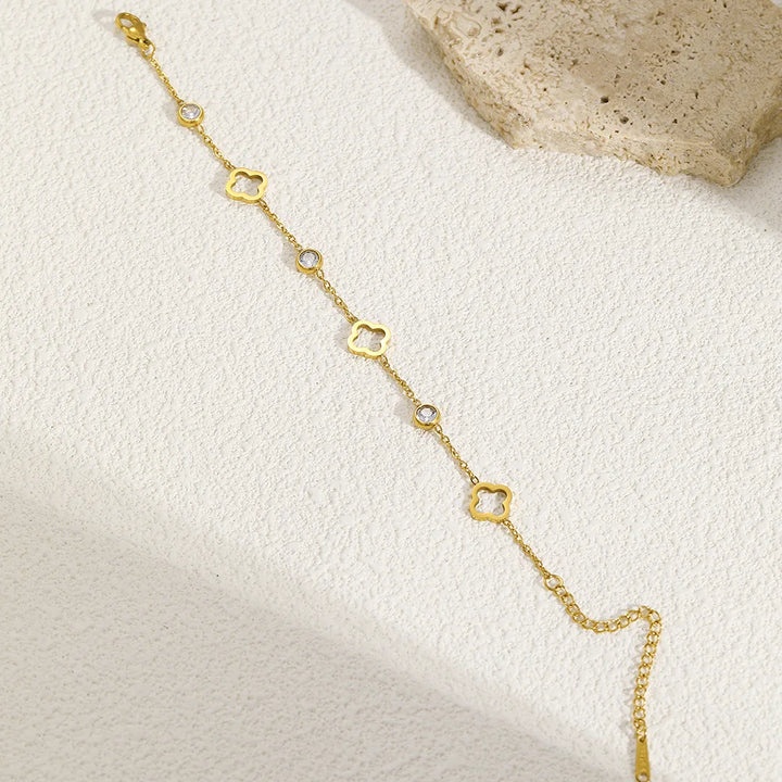 Lumière Clover Bracelet
