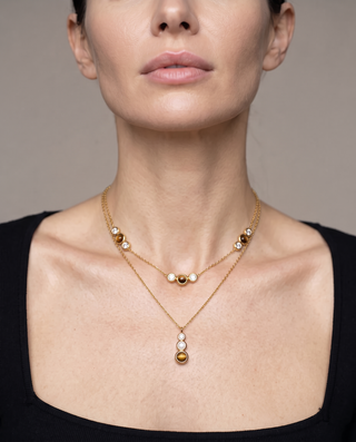 Amber Stone Layered Necklace worn by model d05