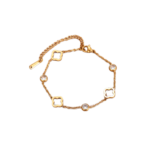 Lumière Clover Bracelet in gold on white background